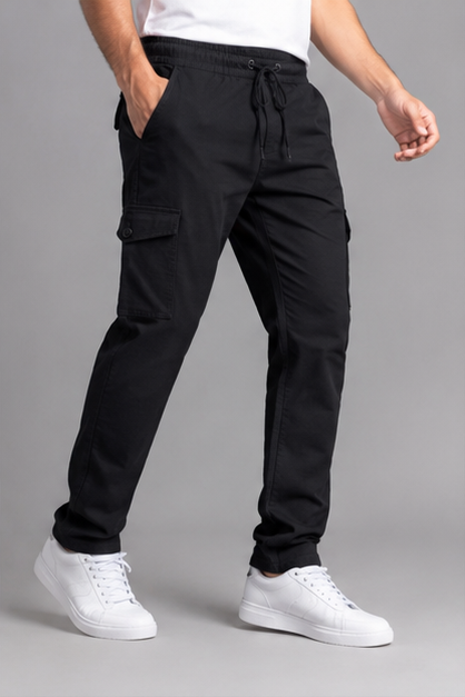 black-cargo-trouser